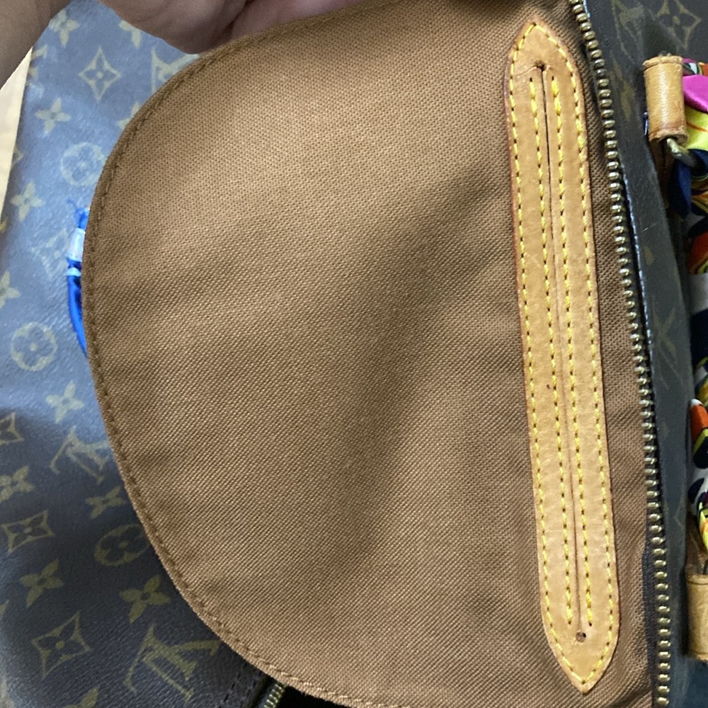 Authentic Louis Vuitton Speedy 40
Please, no lowball offers! - Picture 7 of 17